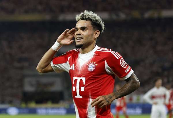 迪亚斯加盟拜仁首谈感受:顶级俱乐部环境独特,全力迎接新挑战